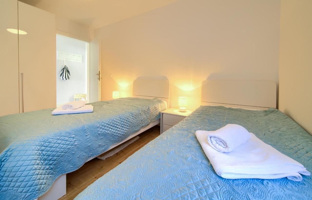 Luxury Apartments Aronia Vantacici Exterior foto