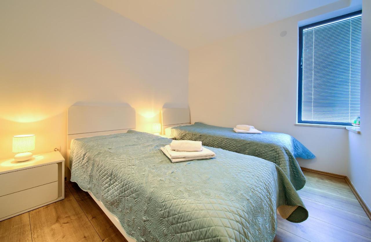 Luxury Apartments Aronia Vantacici Exterior foto